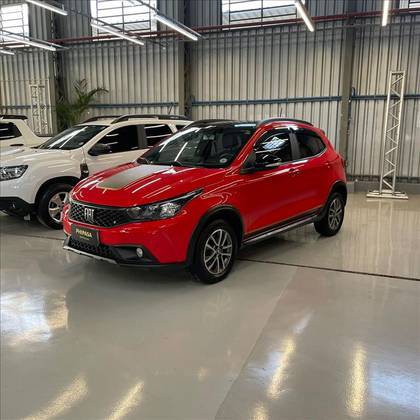 FIAT ARGO 1.3 FIREFLY FLEX TREKKING CVT FIAT ARGO 1.3 FIREFLY FLEX TREKKING CVT